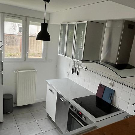 Ferienwohnung Charming Cozy Nest In Nantes Exterior foto